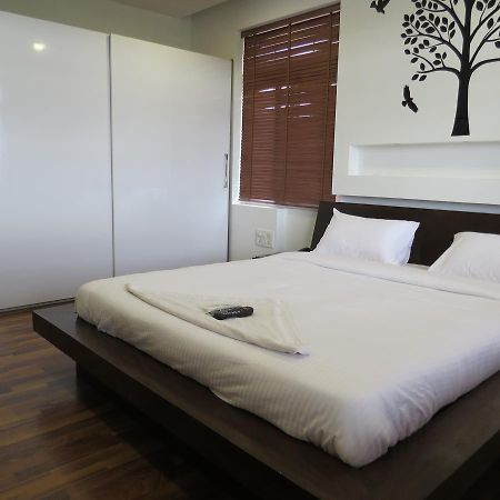Hotel Garden Green Bangalore Bagian luar foto
