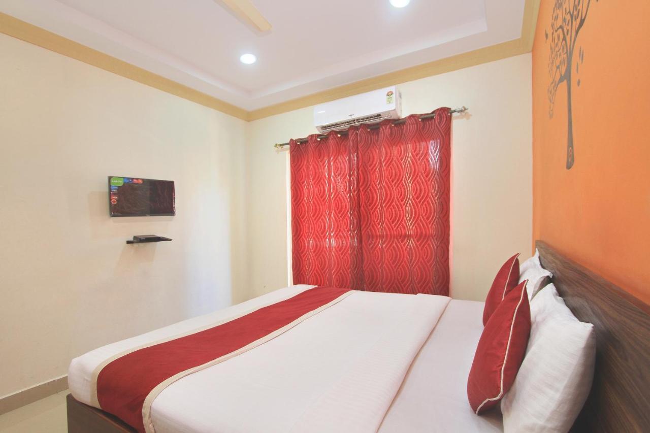 Hotel Garden Green Bangalore Bagian luar foto