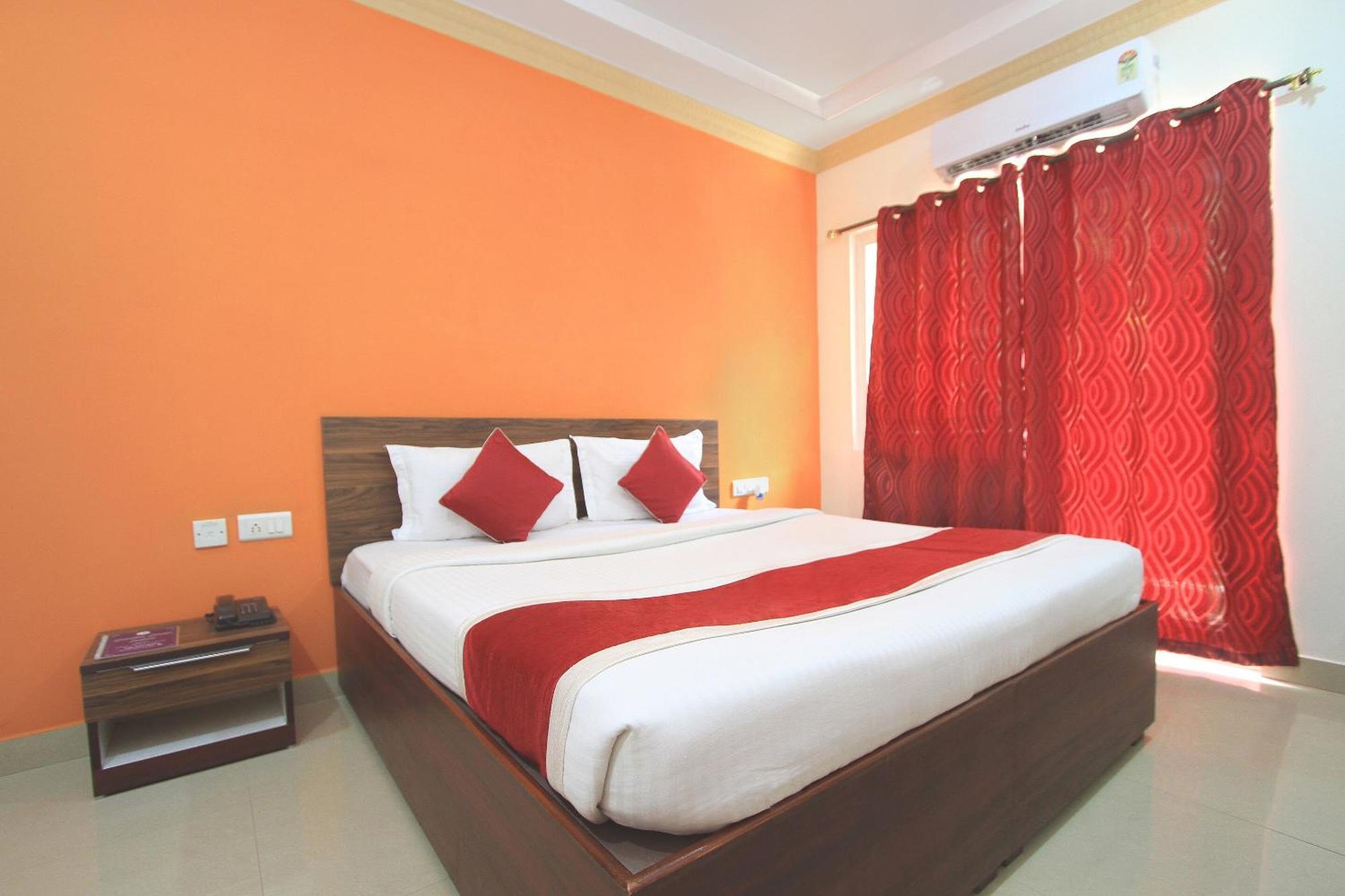 Hotel Garden Green Bangalore Bagian luar foto
